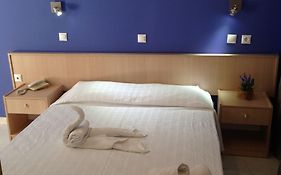 Zefyros Hotel